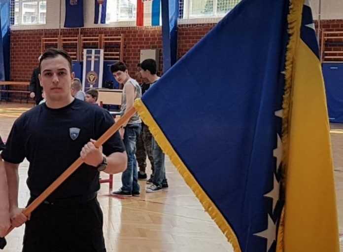 sanel spasen zivot 98 696x511 1