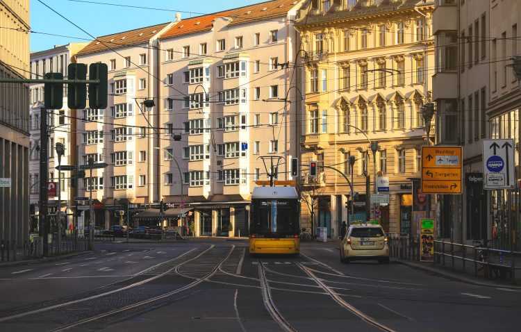 shutterstock 1745995529 750x478 1