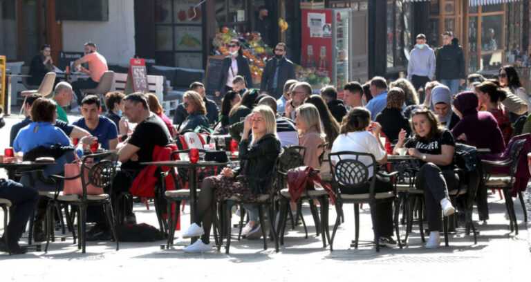 Zabrinjavajući podaci: U posljednja 24 sata 384 nova slučaja zaraze u Sarajevu, 280 građana u bolnicama