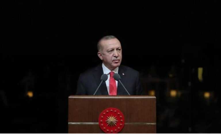 Erdogan predlaže organizovanje referenduma o nošenju hidžaba