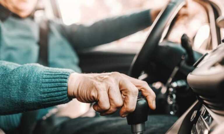 70-godišnji vozač počinio 84 prekršaja