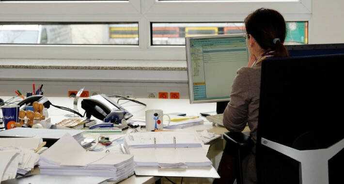 radnik sekretar posao 1