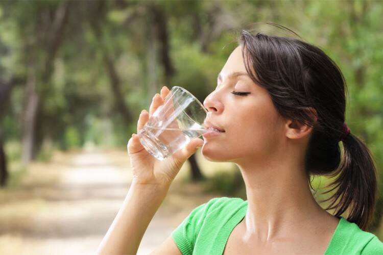 Ovih deset stvari ukazuje da ne pijete dovoljno vode
