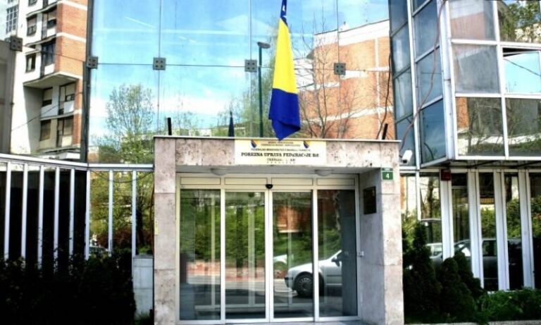 Koliko je Porezna uprava FBiH izrekla novčanih kazni, može li firma koja je na sudu poslovati…