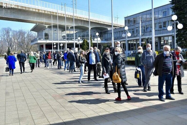 Važna informacija iz Srbije: Građani iz regiona bit će vakcinisani samo uz zakazani termin