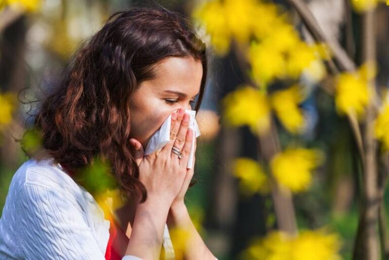 Cvijeće je krivo, najgore su reakcije ujutro…: Najčešći mitovi o alergijama