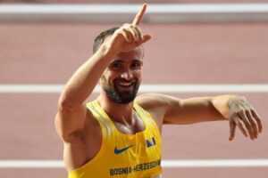 8C937574 D501 47A5 B306 F26764A0D1C2