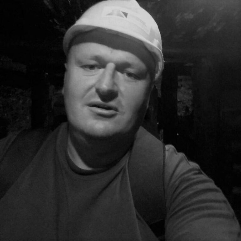 Od posljedica opakog virusa preminuo nastavnik fizike: Još jedan mladi život se ugasio…