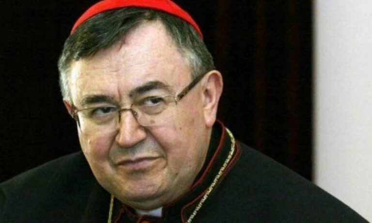 Kardinal Vinko Puljić: Ljudi umiru dok se vlasti prepucavaju kako nabaviti vakcinu