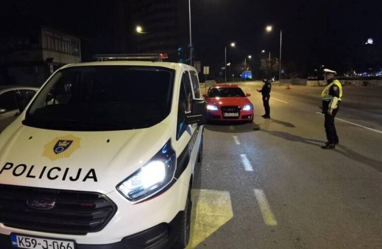 U Zenici zabrana kretanja od 21 sat: Puste ulice, u automobilima samo radnici treće smjene