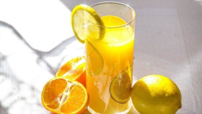 fruit-juice-1332072-1920-327633-750x423