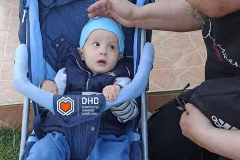 Bolesni dječak Salih iz Zavidovića treba našu pomoć