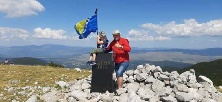 Ahmet želi da njegov šestogodišnji sin Jusuf upozna BiH: Prošle godine posjetili 200 destinacija