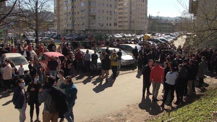 tz protesti 750x422 1