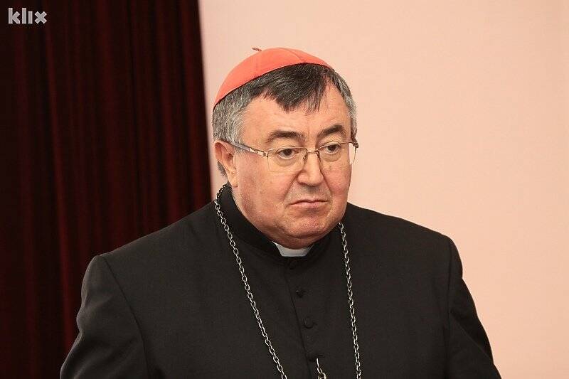 90437CD3 B5AC 4981 9065 FFD92AAA833C