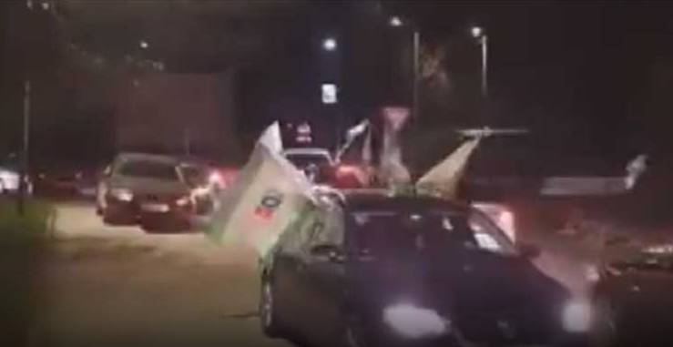 NI POLICIJSKI SAT IM NE MOŽE NIŠTA: Pogledajte slavljeničku atmosferu SDA u Travniku