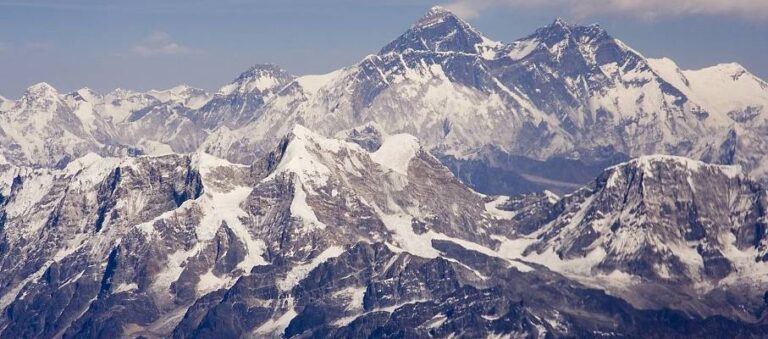 Vrh svijeta kao sramota čovječanstva: S Mount Everesta uklonjeno dvije tone smeća
