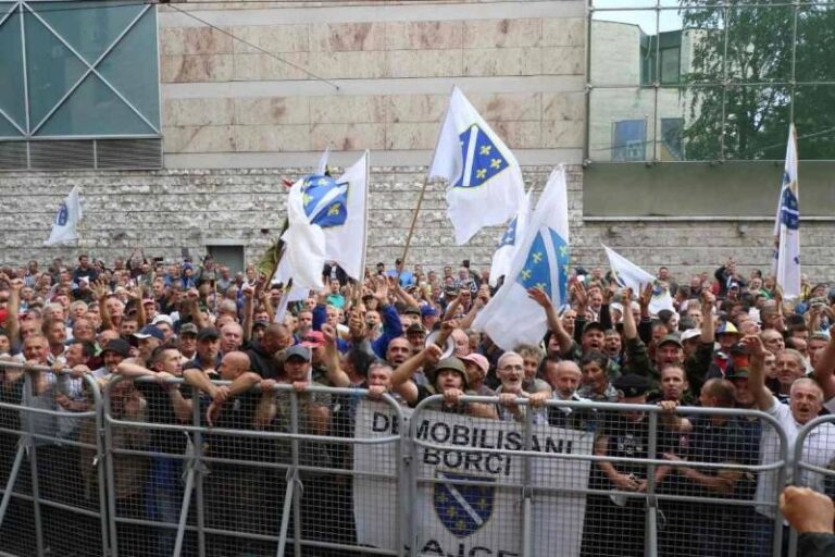 Zašto izmjene Zakona o demobilisanim borcima nisu proslijeđene premijeru FBiH