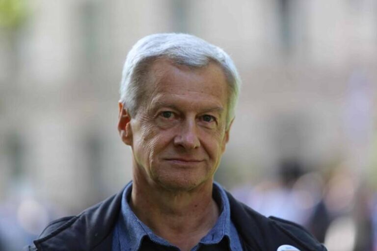 Selimić: Broj novooboljelih pada, ali virus je oko nas i bit će tu svih 12 mjeseci