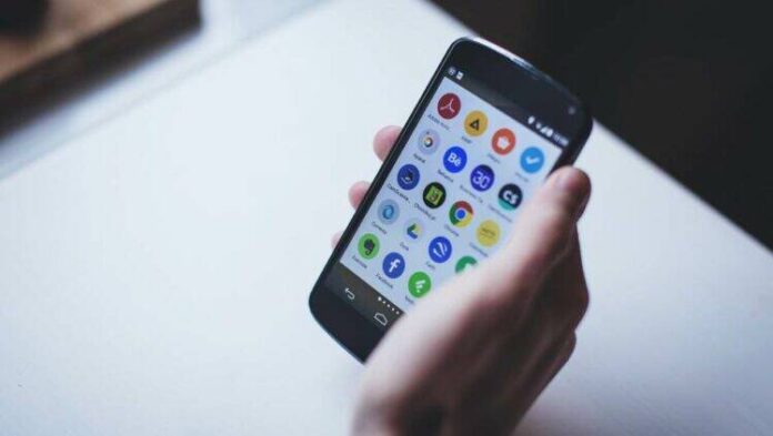 smartphone-1281669-1920-324536-750x423