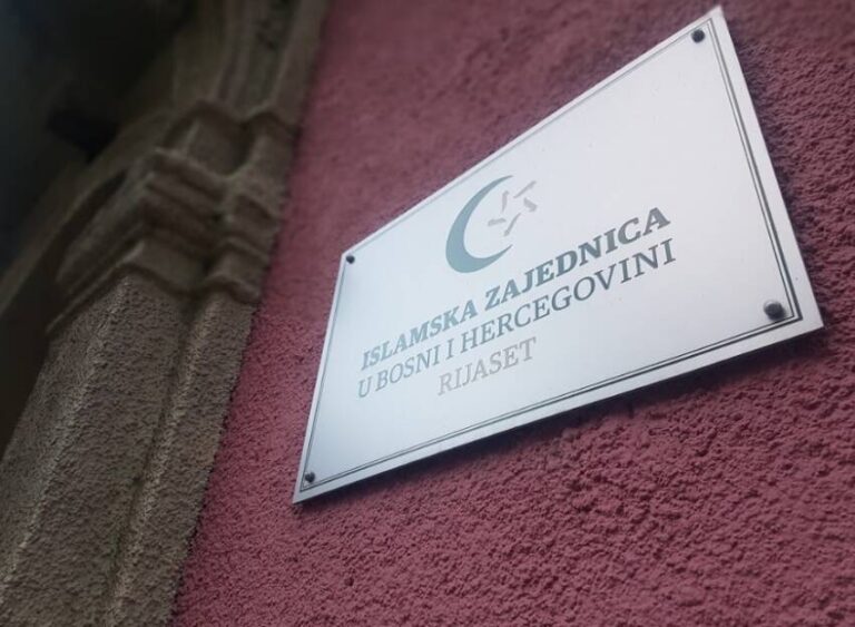 Odgovor Fatmira Alispahića Islamskoj zajednici