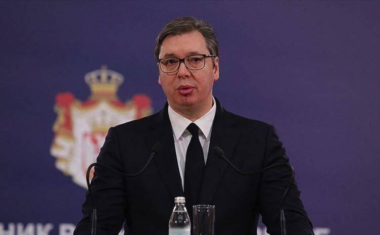 Vučić: Prosječna plaća u Srbiji je 555 eura