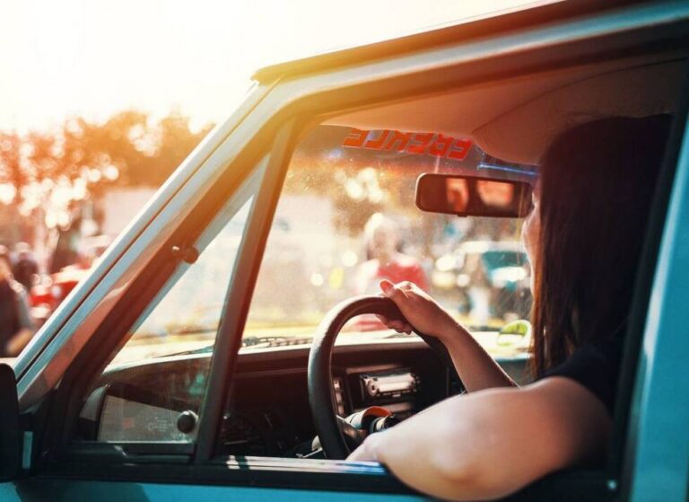 Pet trikova protiv mučnine na putu: Hrana bez koje ne bismo trebali ući u auto