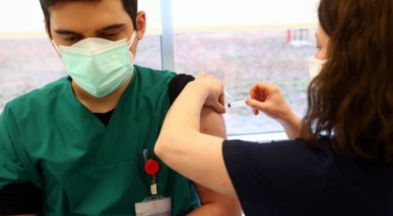 ed2bde9332841ee9999bfcb8bd265d05