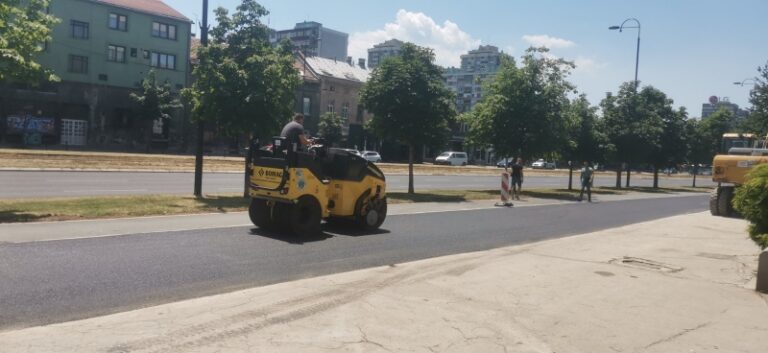 Ko će ih zaštititi: Radnici izloženi visokim temperaturama, iz inspekcije poručili: Radi se, nema prekršajnih naloga