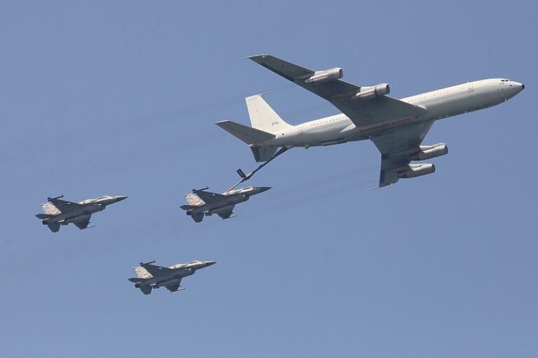 U prvom napadu od primirja izraelski avion napao palestinski kamp za obuku