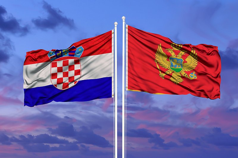 825C9BA1 918D 41F9 BFAA F31BBF3773F3