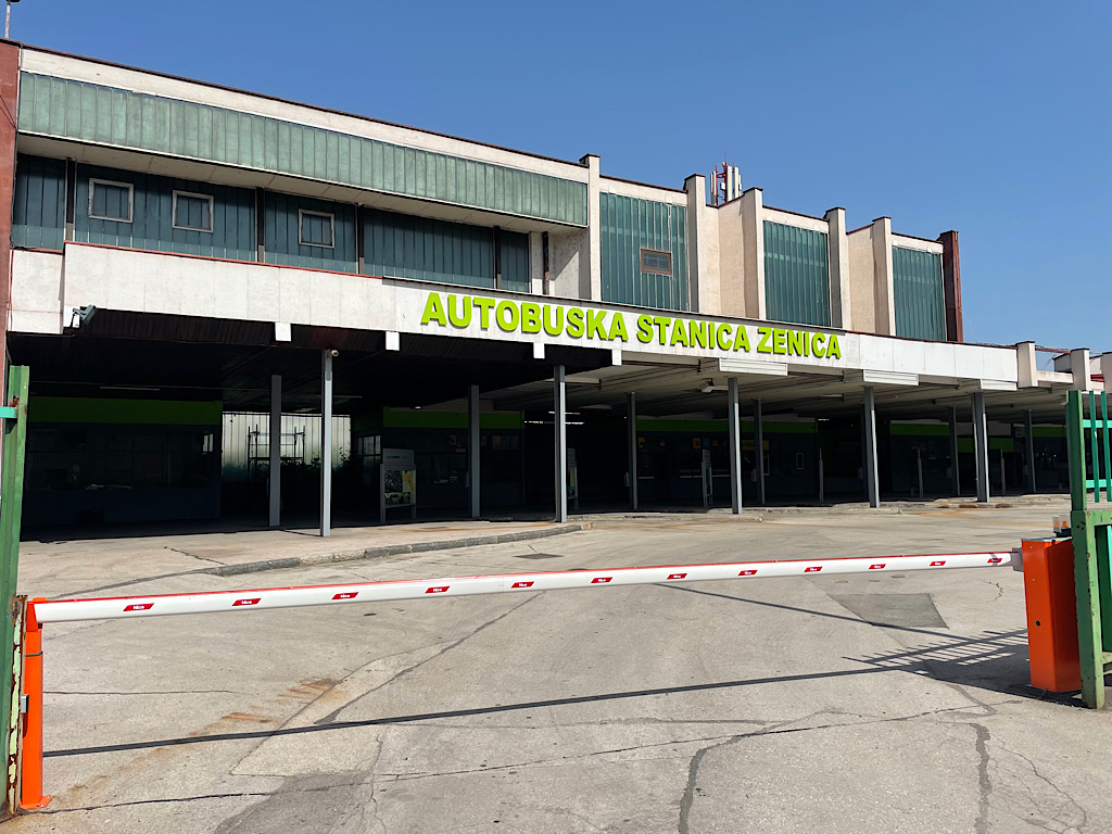 95B1EADB 644E 47A1 BC0B EBC842E14407