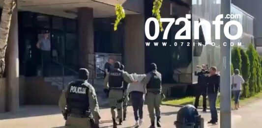 C0193142 FDD8 4E12 85D9 2D82B7F4BEB1