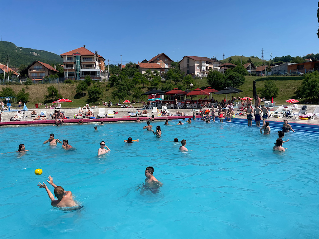 CBC3DFD0 7E43 4E09 BCA2 F7817079C4D4