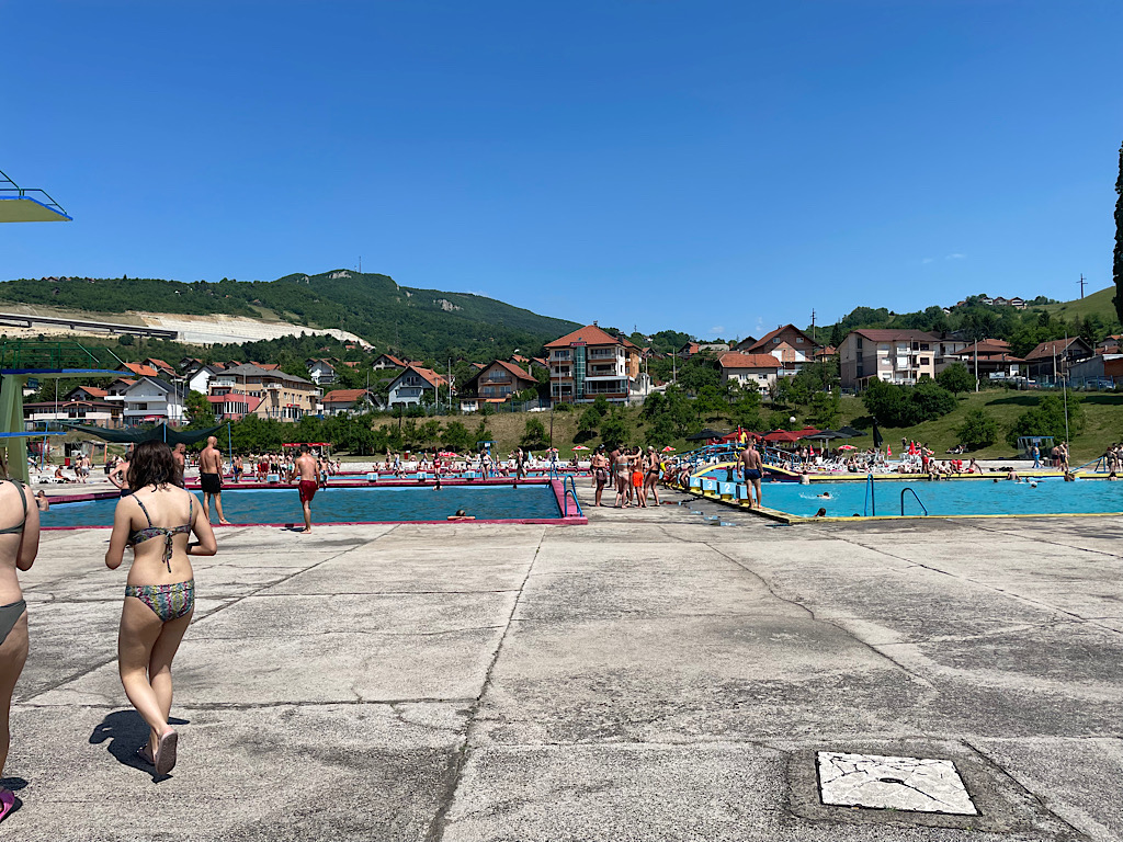 E8B9D886 9DAB 4C12 8DE3 3AA490BE7532