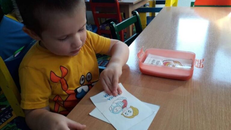 Mala sirena je izronila u Zavidovićima i zamijenila kanticu i devet kamenčića