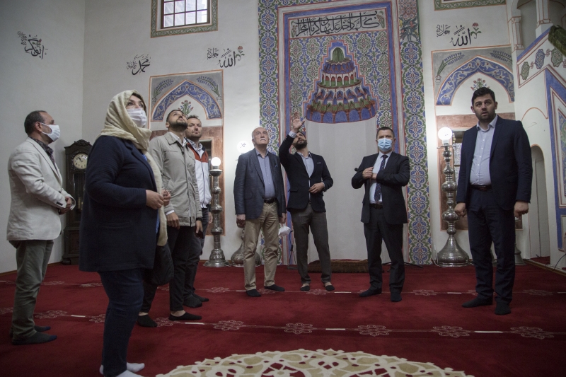 b901f74e0814c62586633a7176aebdc0