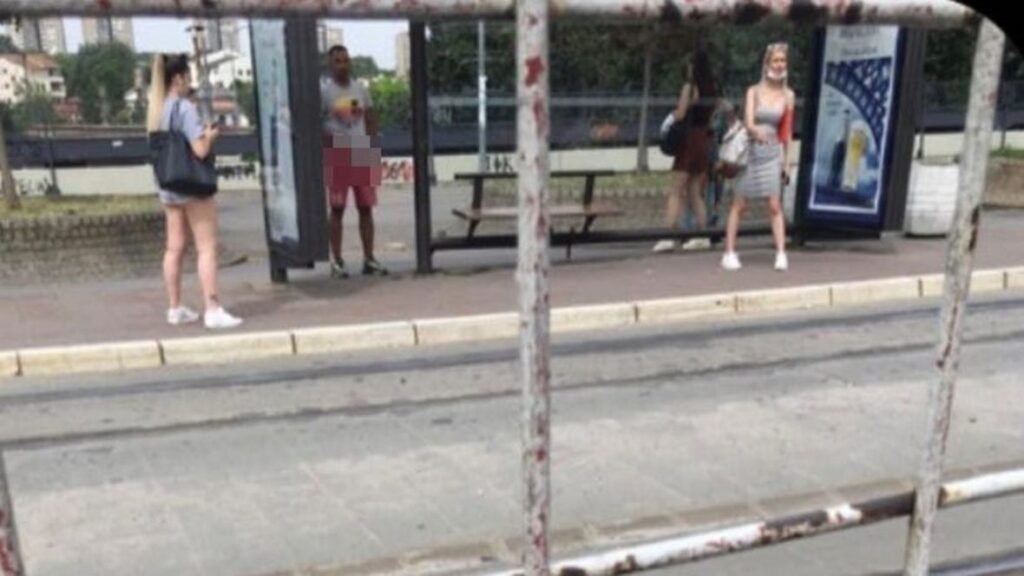 egzibicionista juni2021