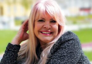 hanka2 e1569957969820 750x521 1