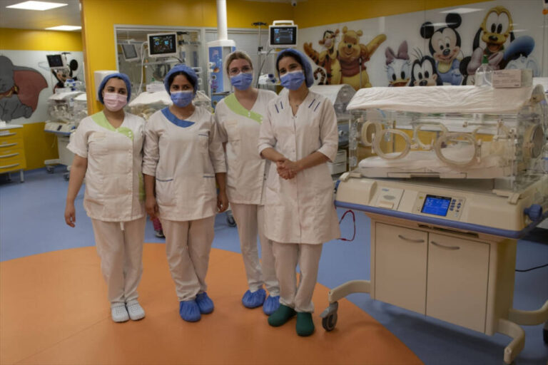 Devetorke koje je rodila Halima su dobro, o njima brine 20 medicinskih sestara