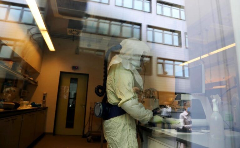 Naučnici razvili stropni COVID detektor: Otkriva je li neko u prostoriji zaražen