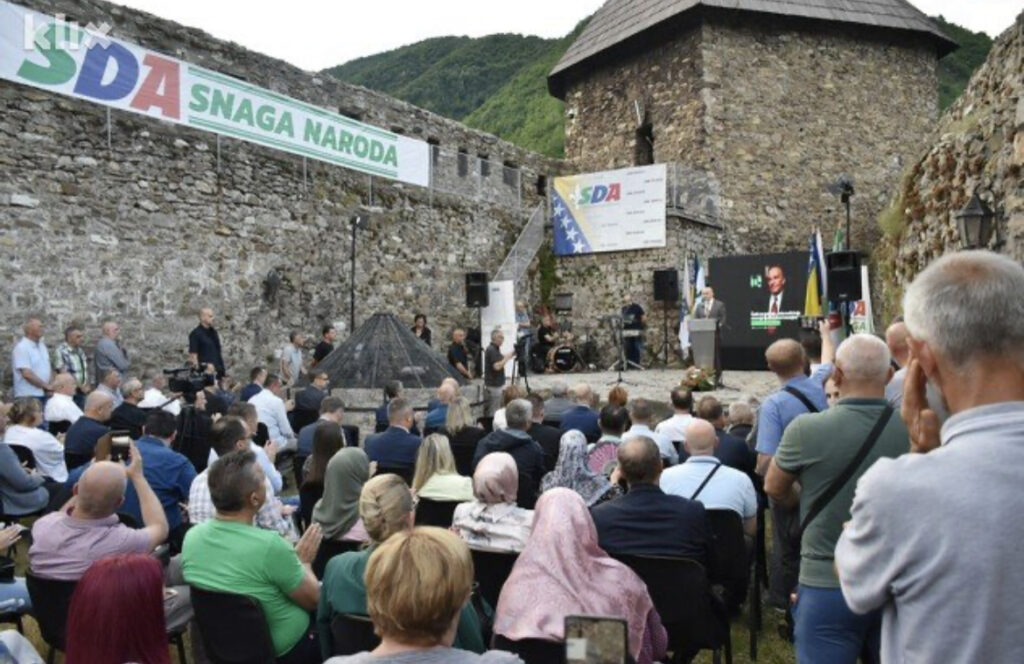 0634F37C 8CCC 4BF1 8FB3 705D364E75B6