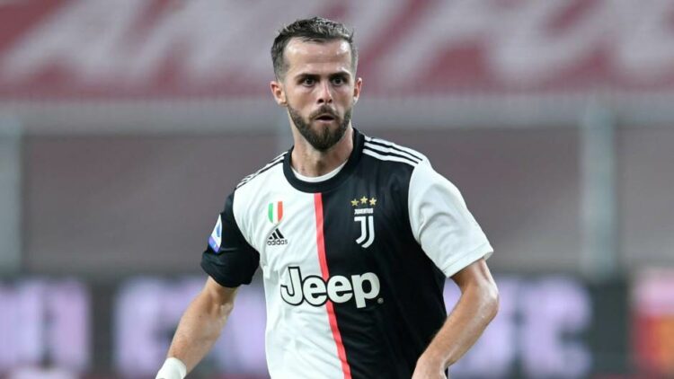 2020 08 23t185837z 1153202356 rc2uji9a7qx6 rtrmadp 3 soccer spain fcb pjanic 303944 750x422 1