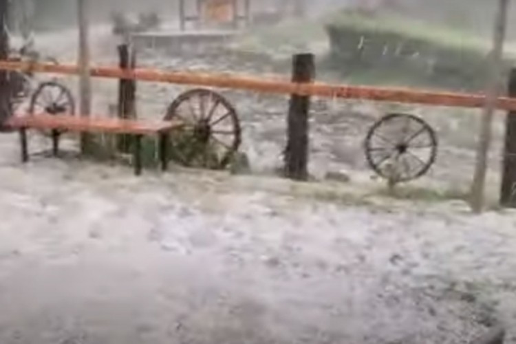 20210723213929 673034