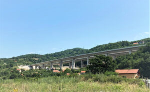 5ECEAD32 7861 4F2F 804E 4A4C3D3E5130