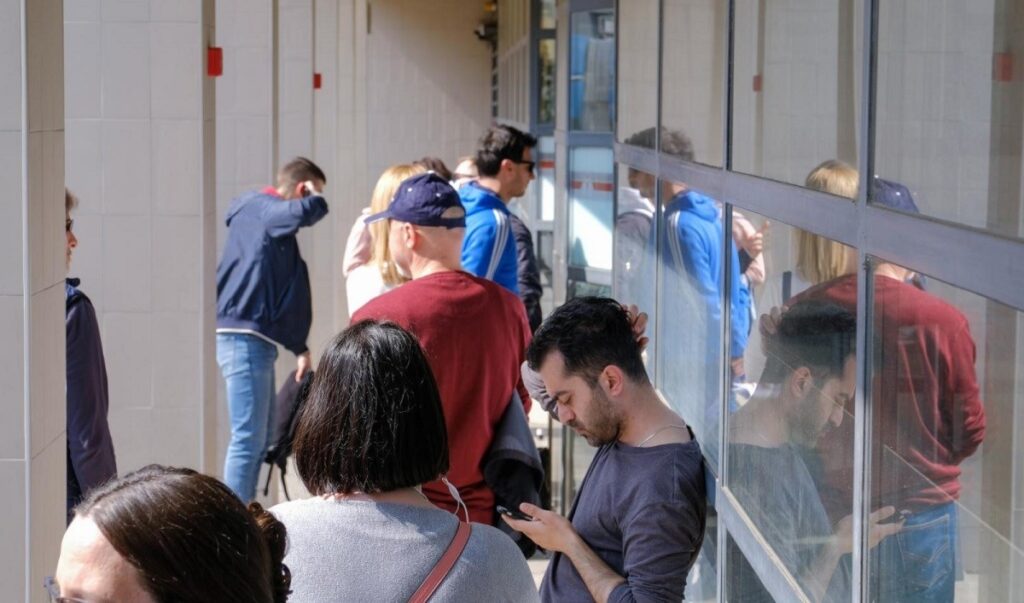 6B461E83 9266 4D5B 85B4 80204974B27E