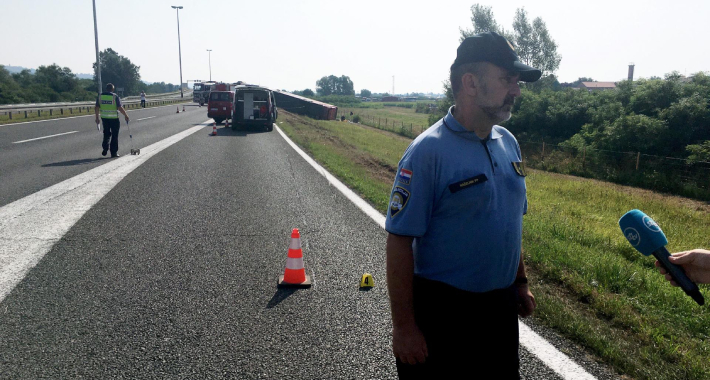 7C1EFC3F C7B8 4D96 8091 810833399B11