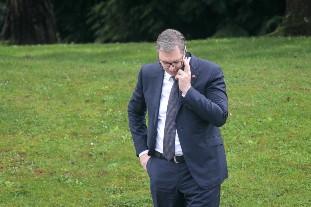 94befeaaa64a87a2b9cfabae5095c427