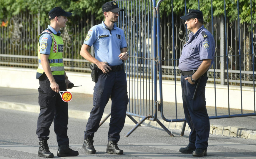 CD433EF2 CE74 4CED AEAE 43BBF0651490