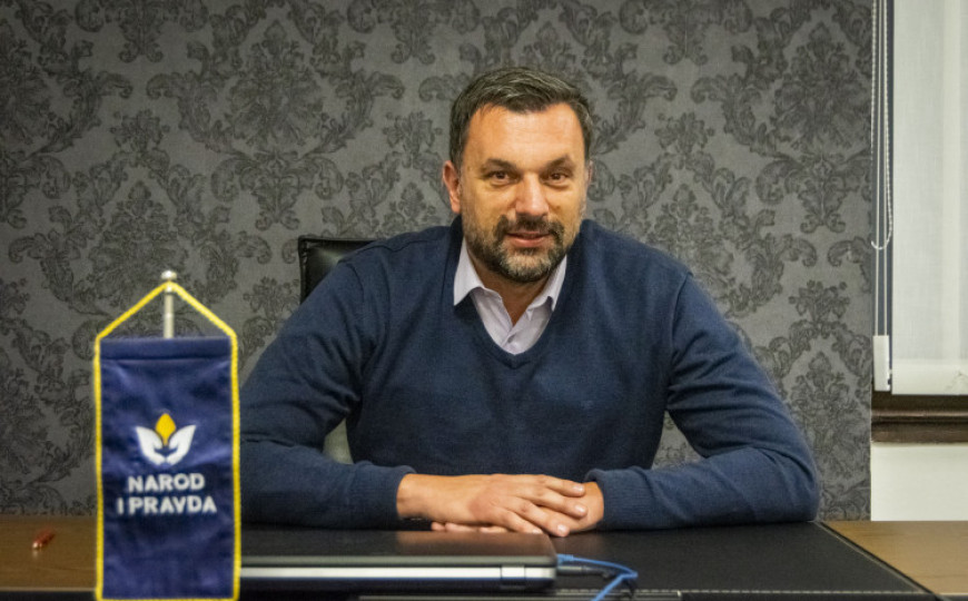 FF8B332D 6A0A 493A 9D13 56C3772EAD43